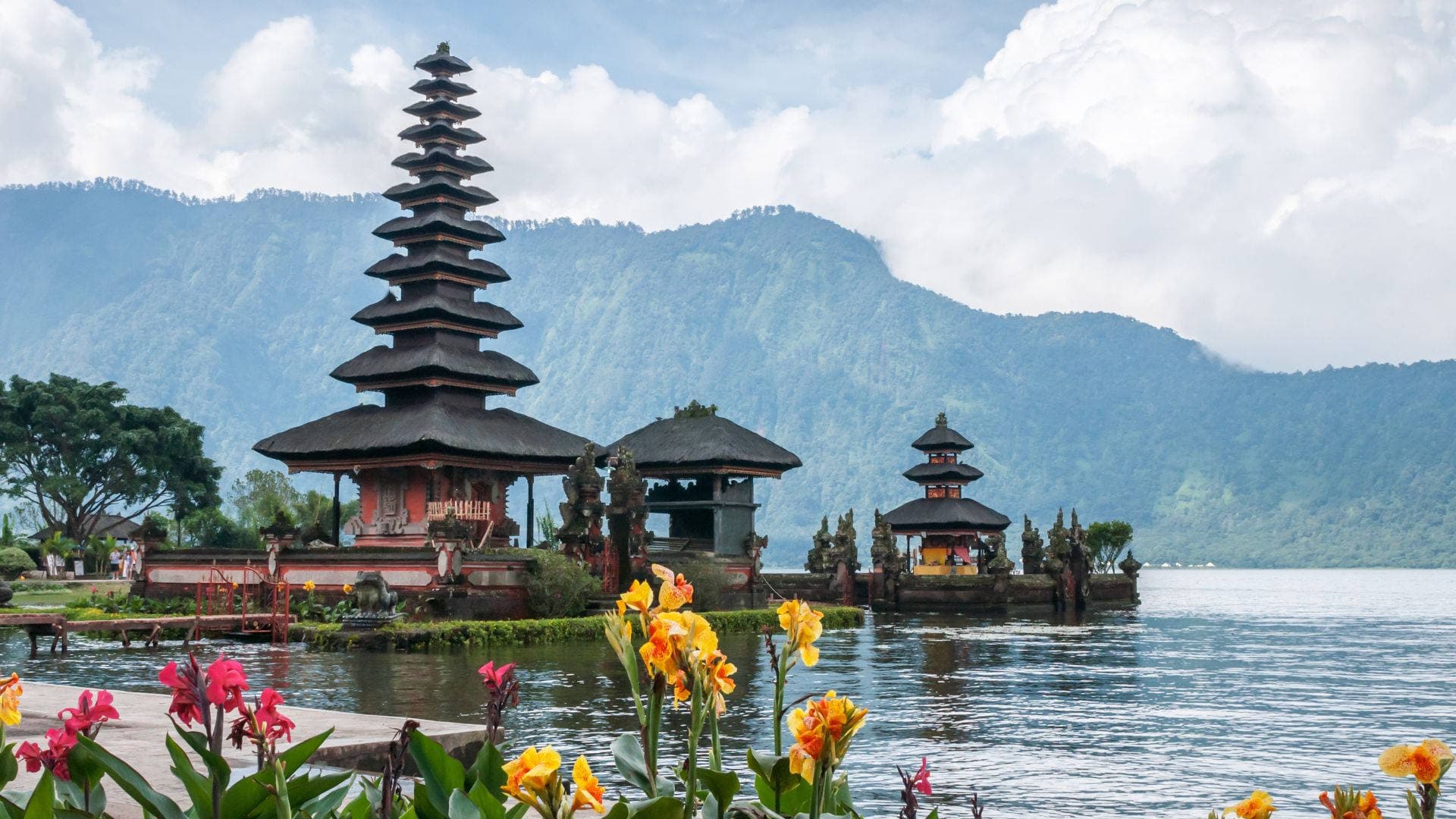 Explore new locations with Globaltrails